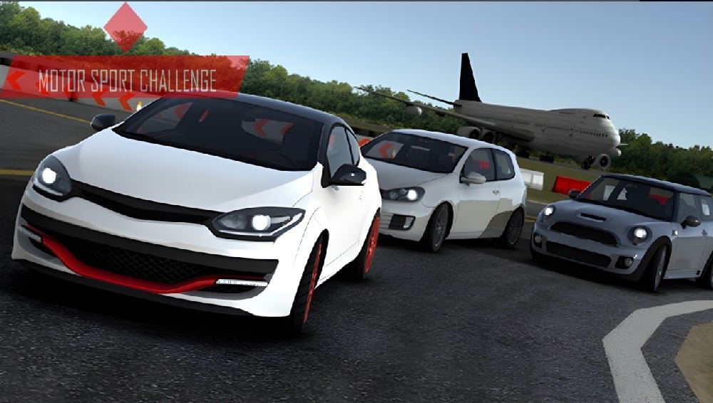 مواجهة ضد العديد من المعارضين في سباقات السيارات في Motor Sport Challenge Mod APK